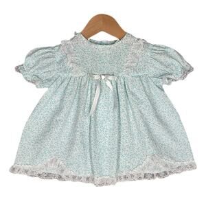 VINTAGE‑STYLE BABY DRESS – SIZE 9 MOS – BLUE FLORAL W/ LACE TRIM – PUFF SLEEVES